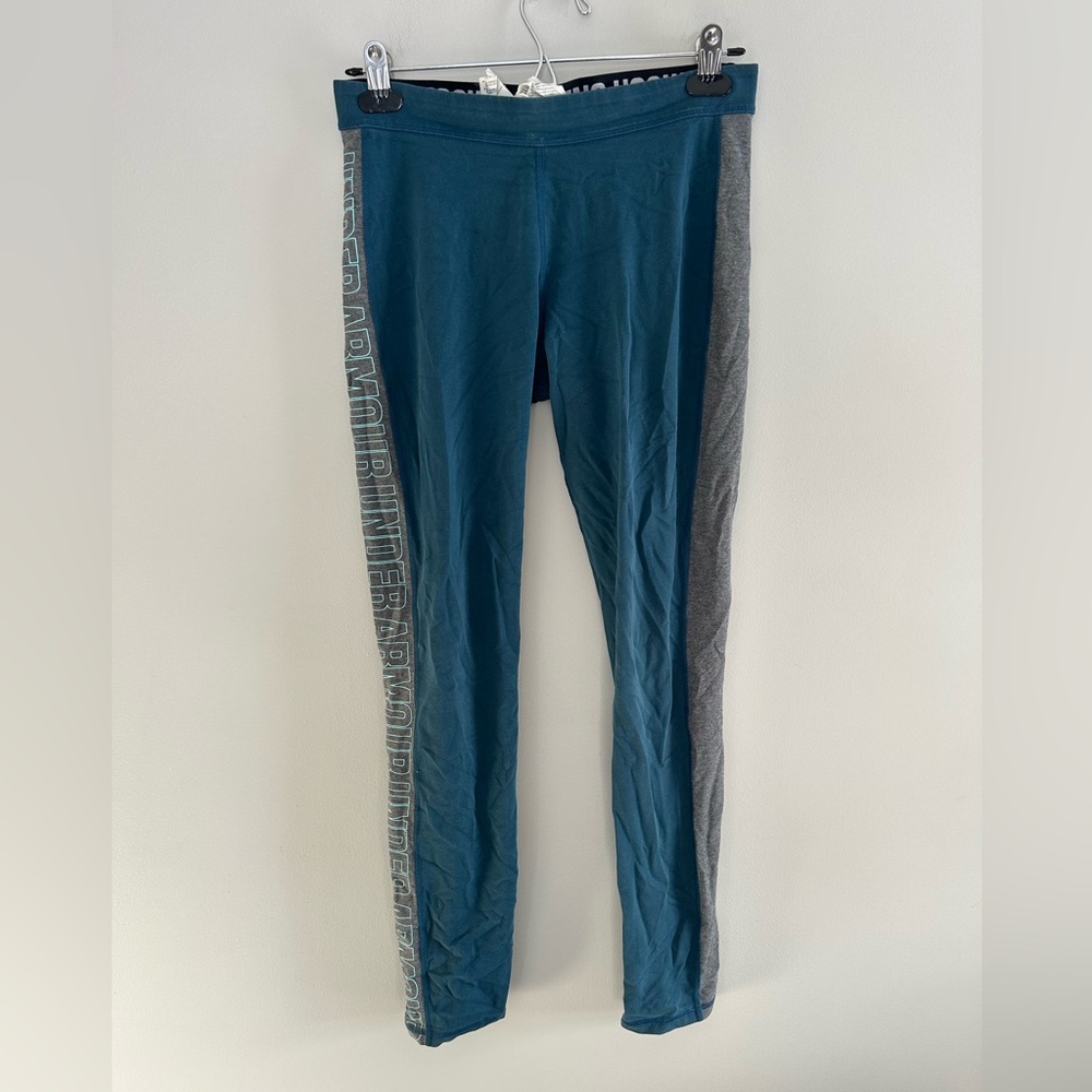 (3/$20) Under Armour medium blue and Gray Leggings